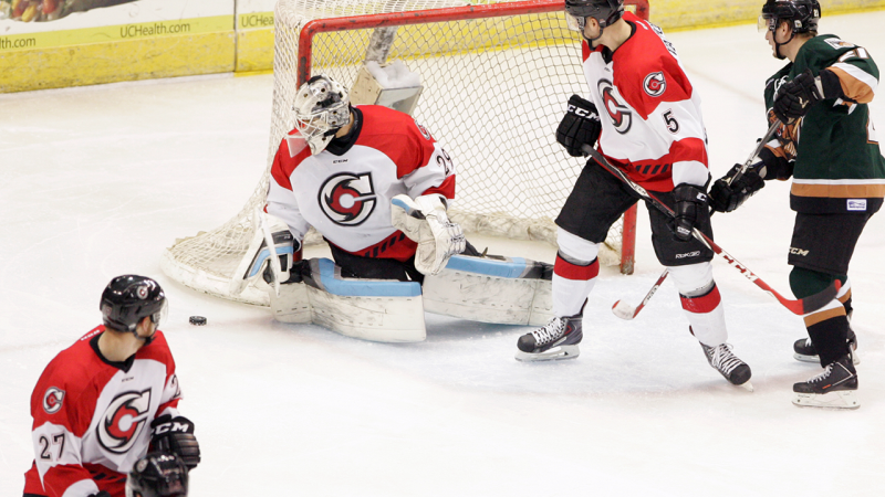 Grizzlies Sneak Past Cyclones in Shootout, 4-3
