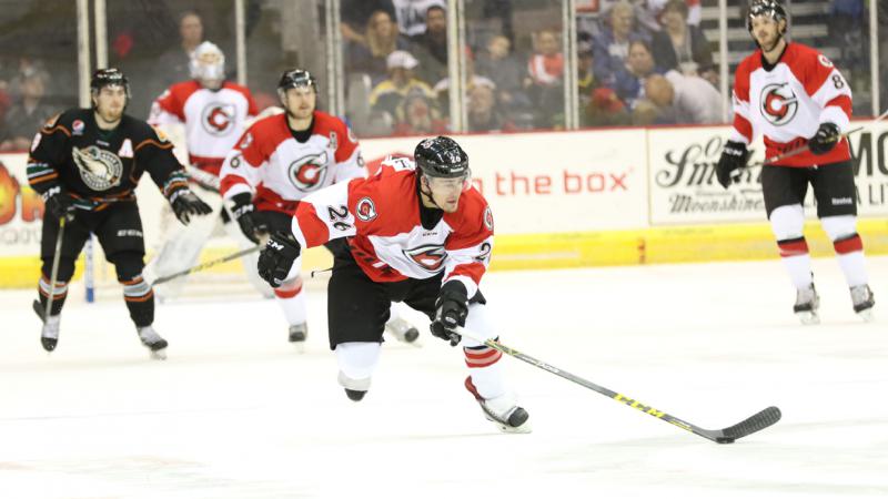 GAME NOTES-12-1 vs Quad City Mallards