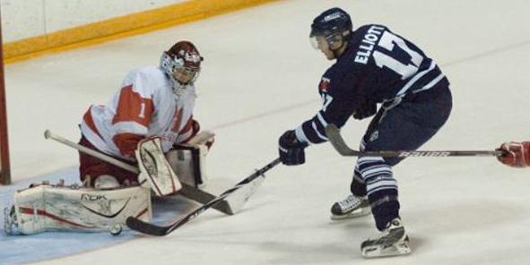 Cyclones Add Forward Byron Elliott