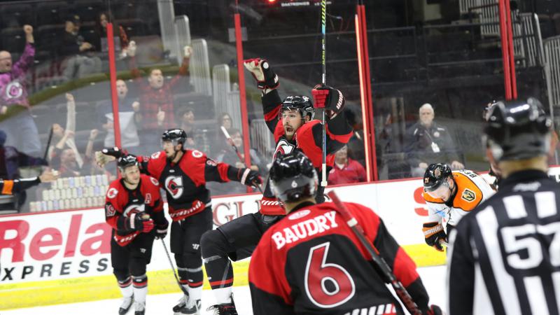 VAIVE NETS PAIR IN BACK-AND-FORTH AFFAIR