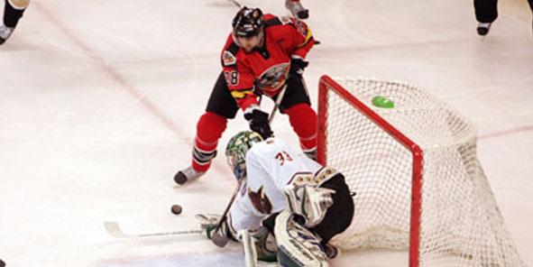 Cyclones Blanked by Gladiators, 2-0