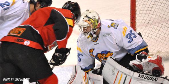 Walleye Sneak Past Cyclones, 2-1