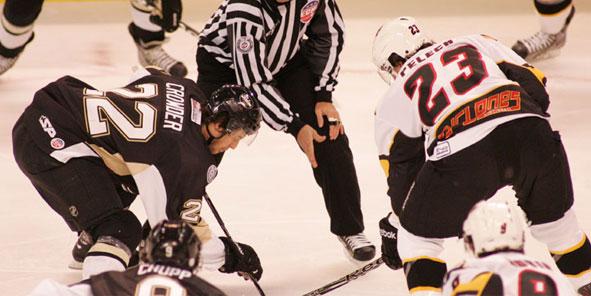 Cyclones Slam Nailers in Sunday Matinee, 4-2